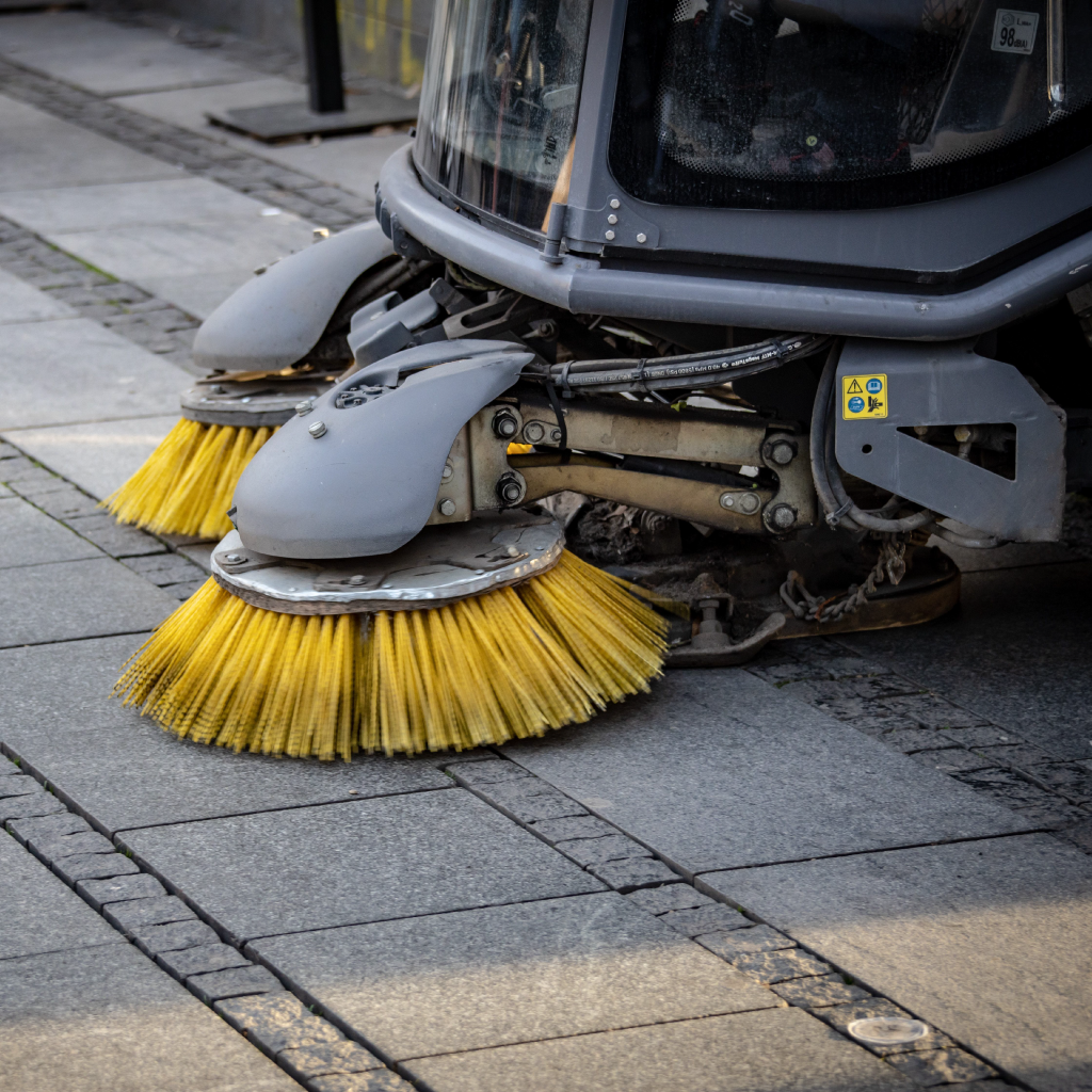 Global provider of cleaning technology with 14,000 employees in over 70 countries